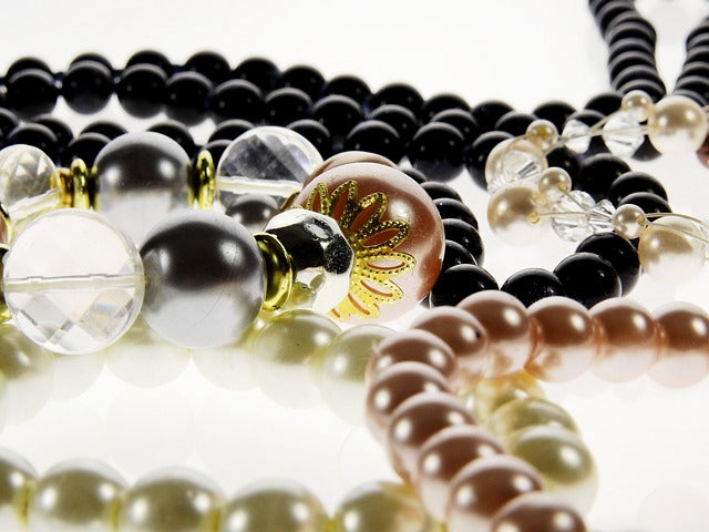 What Are Heirloom Bangles? Meaning, Value, and How to Identify Real Jewelry