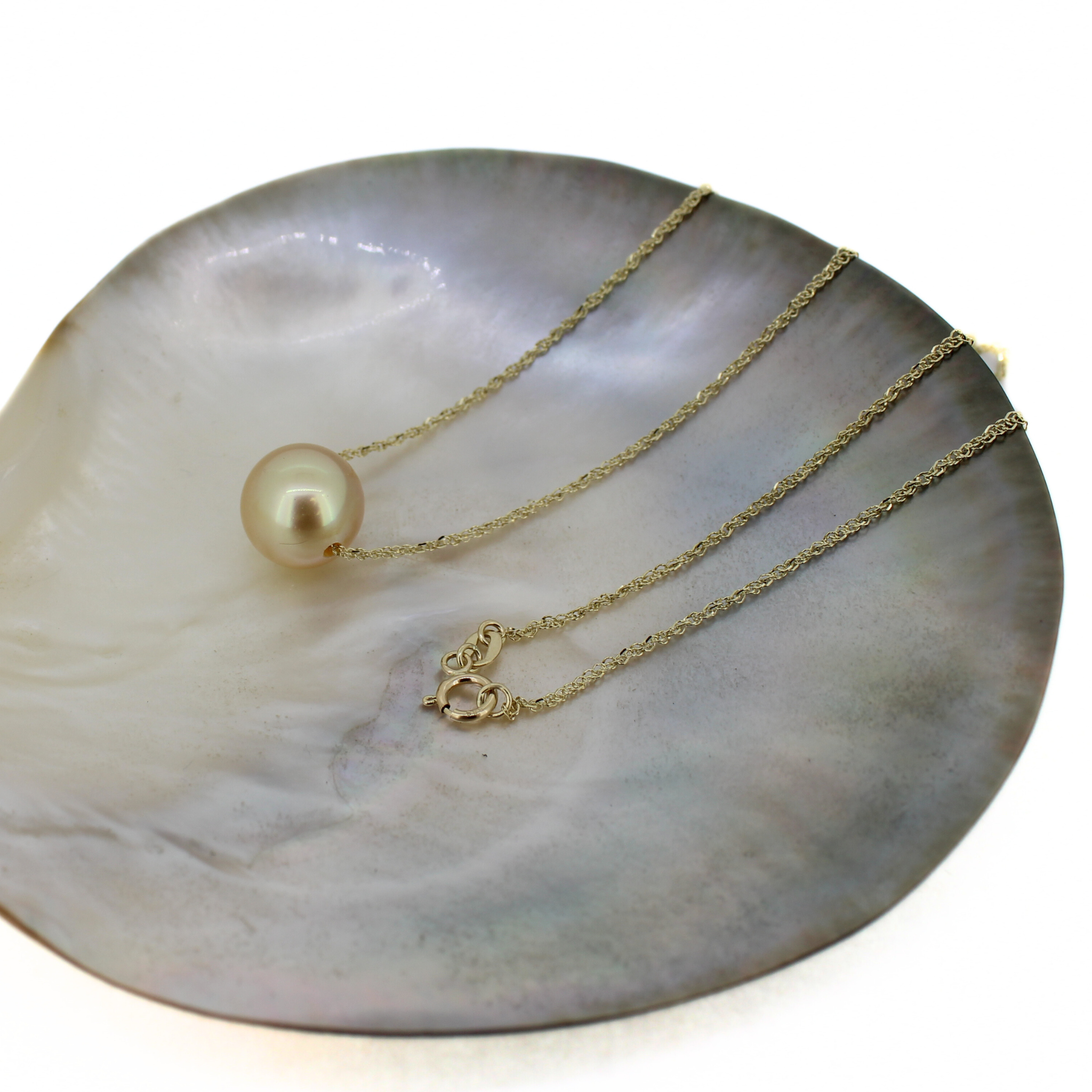 14k Gold Flawless South Sea Pearl Floating Necklace 20"