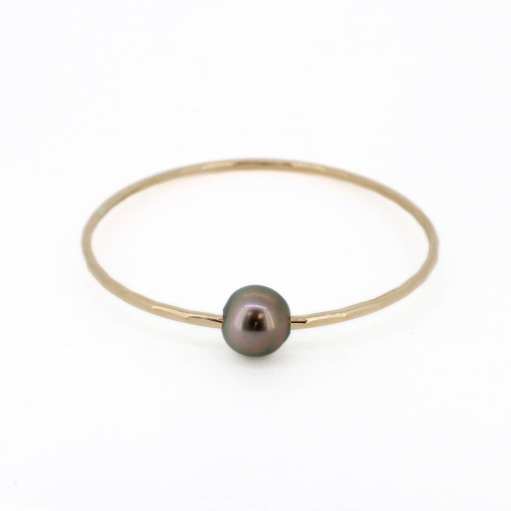 Brianne & Co. peacock colored Tahitian pearl bangle in gold fill