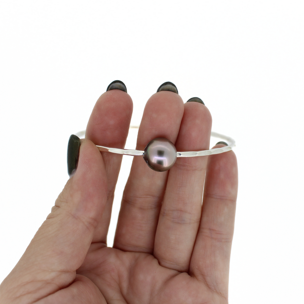 Brianne & Co. genuine 11mm Tahitian pearl bangle in sterling silver