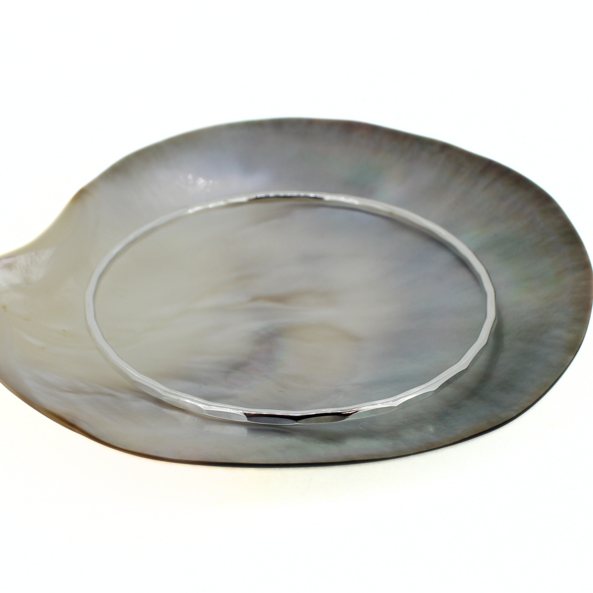 Brianne & Co. sterling silver simple hammered bangle bracelet