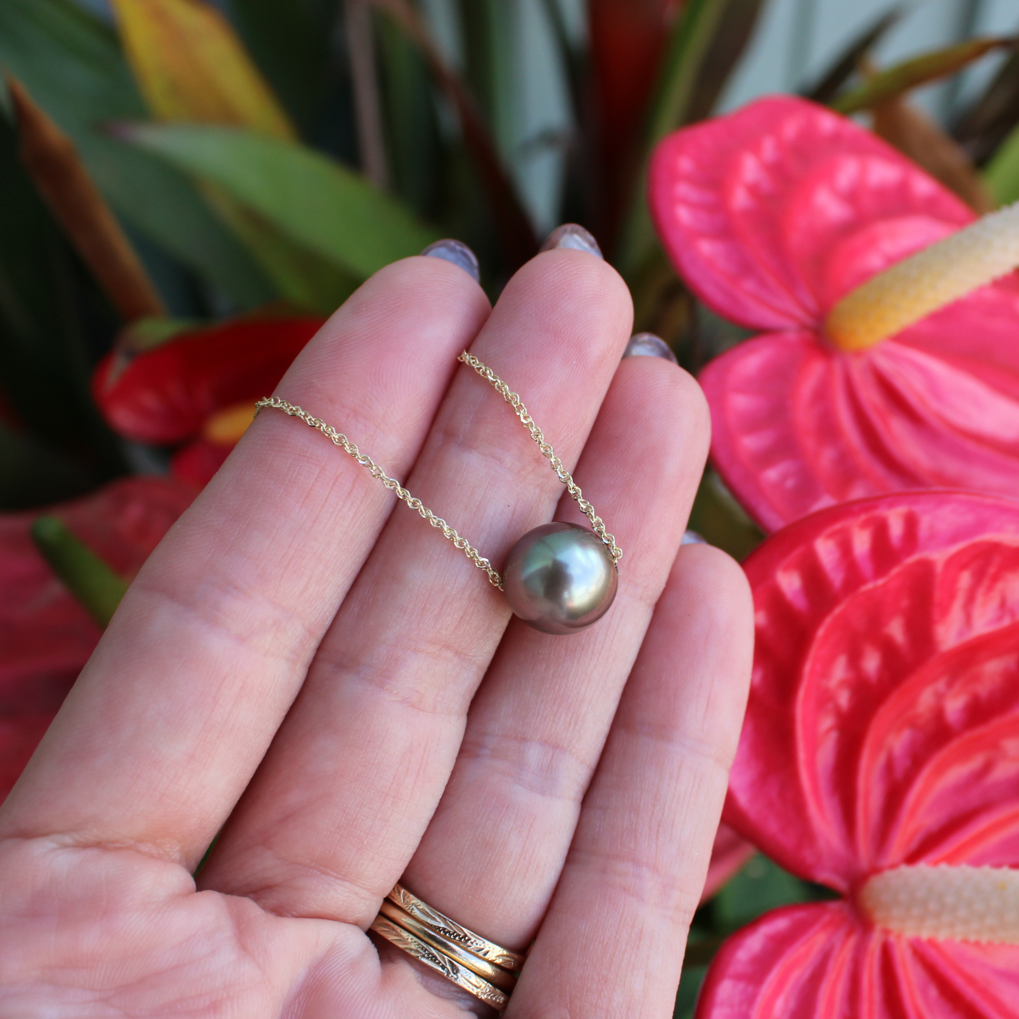 14K Gold Multicolor Tahitian Pearl Floating Necklace 18"