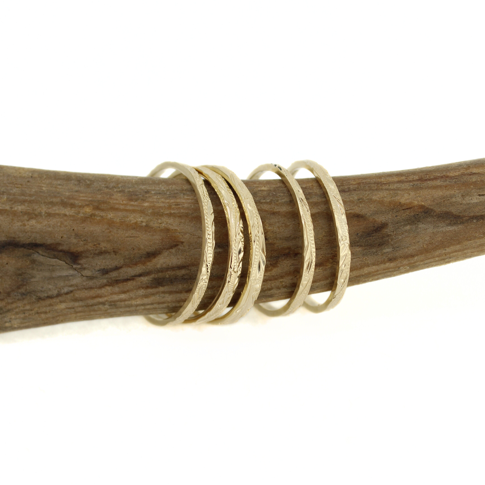 14k Gold Kamalei Ring Band