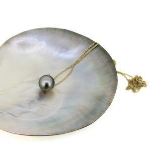 14K Gold Tahitian Pearl Floating Necklace 18"