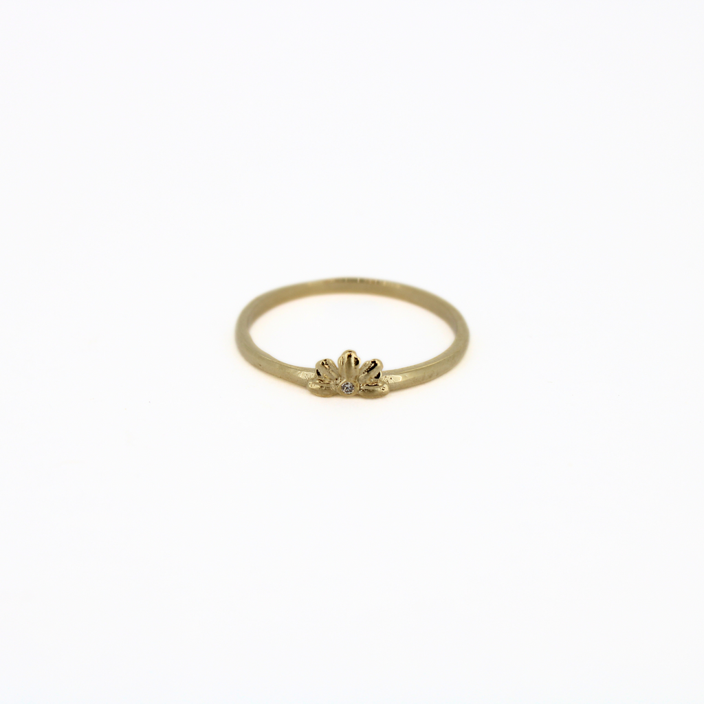14k Gold Naupaka with Diamond Ring