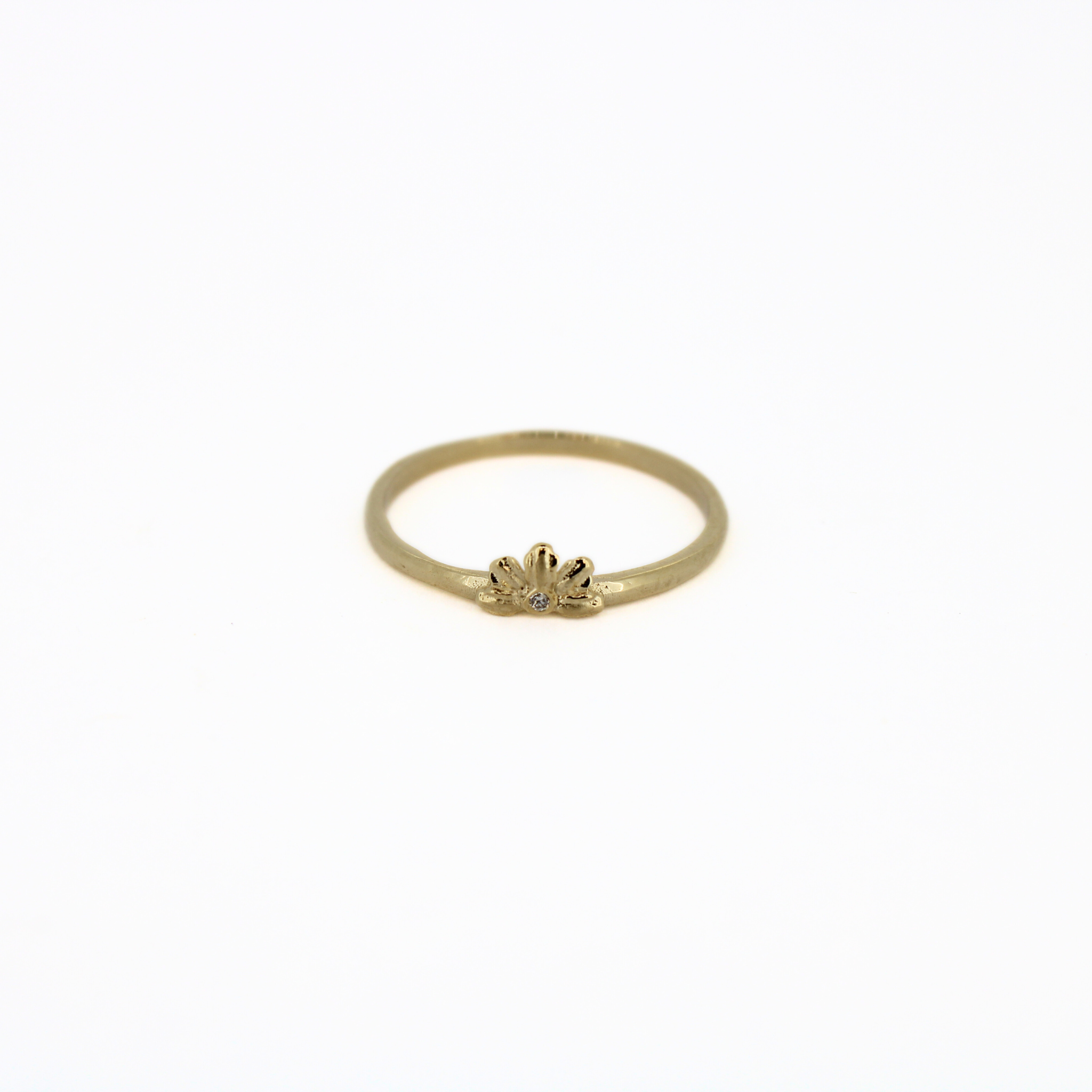 14k Gold Naupaka with Diamond Ring