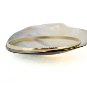 Gold Filled Bangle Bracelet Set–South Sea Pearl, Hammered Bangle & Smooth Bangle (Size 8)