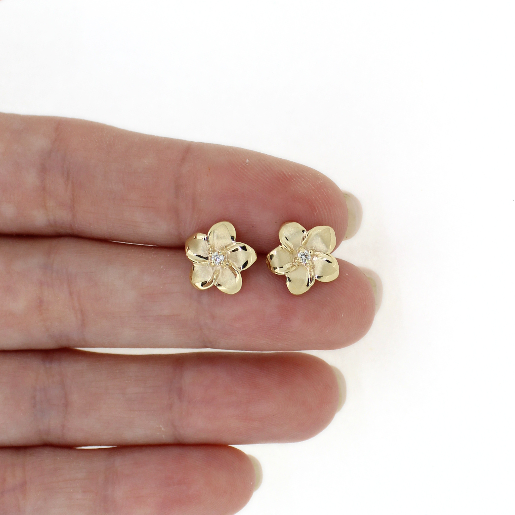14K Gold Medium Plumeria Earring w/ Diamond