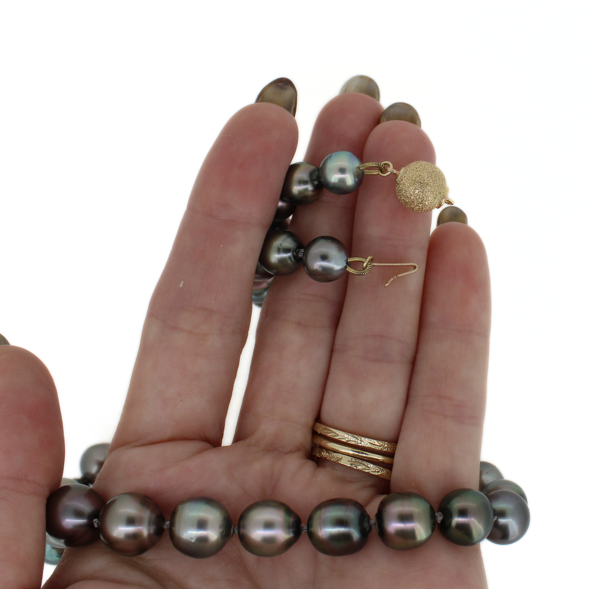 Tahitian Pearl Strand w/ 14k Gold Clasp