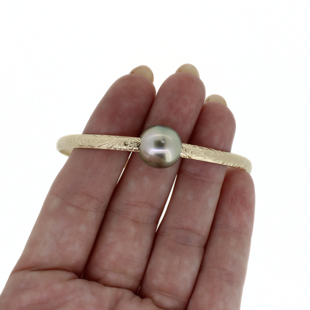 Gold Fill Pastel Green Tahitian Pearl Size 7.5 Heirloom Style Bangle