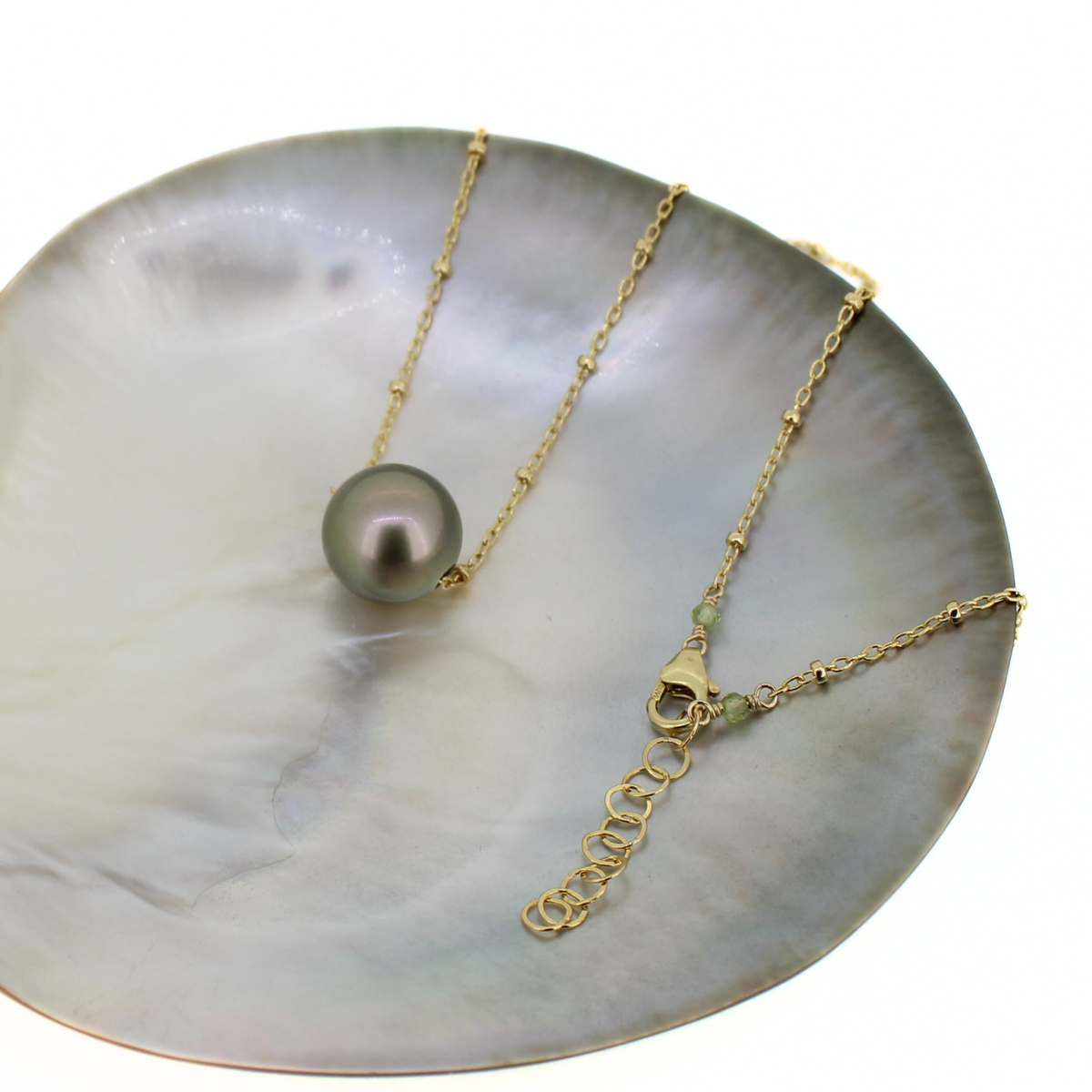Gold Tahitian pearl necklace with a lobster clasp and 1" extender. 