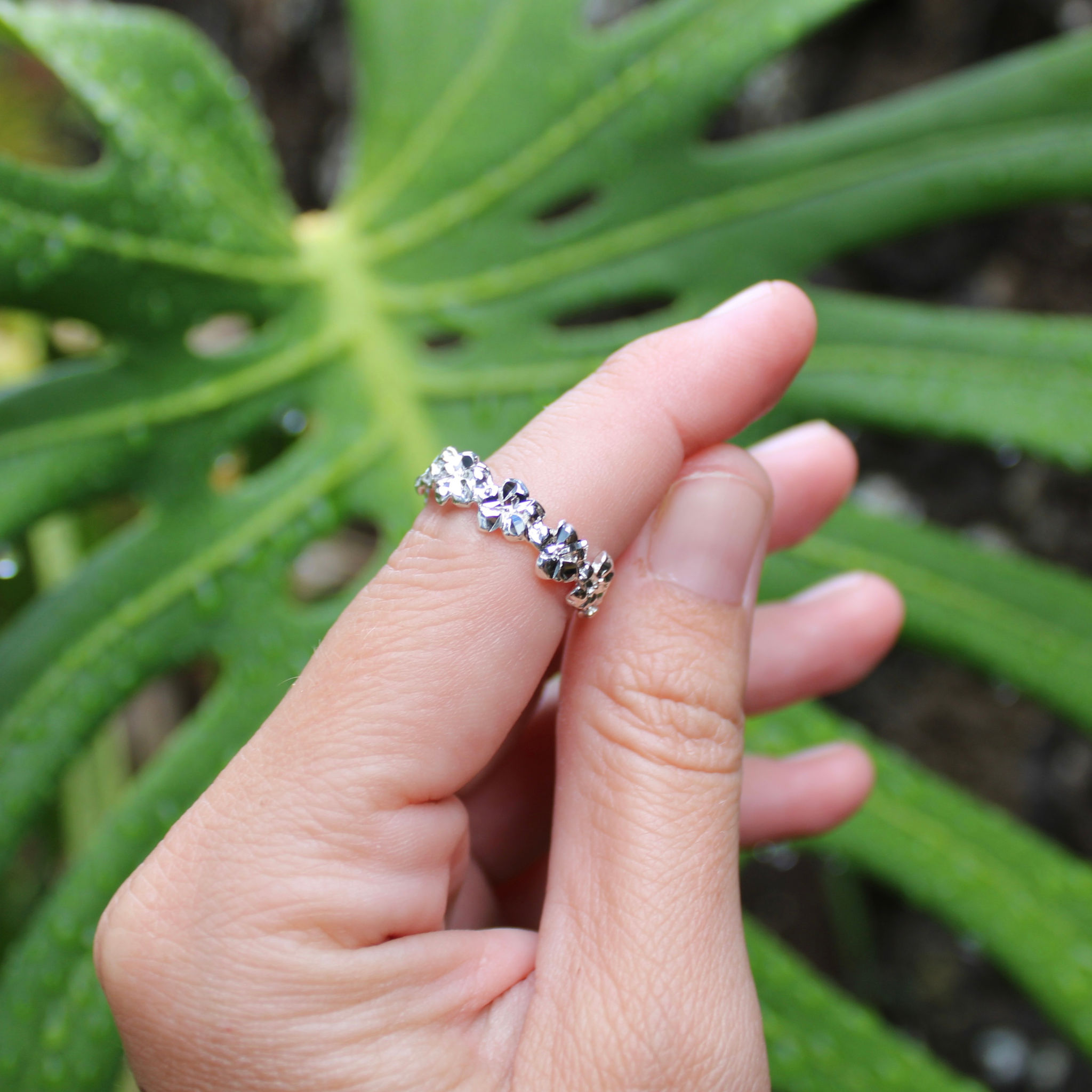 Brianne & co. sterling silver plumeria band ring