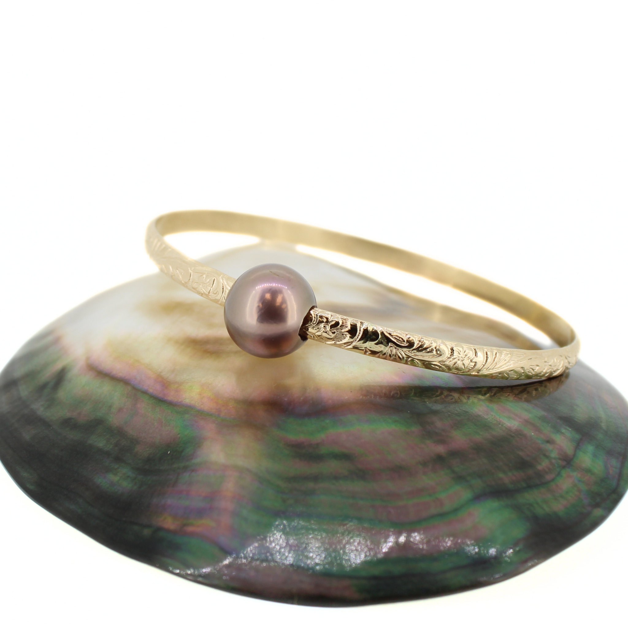 Brianne & Co. 14k gold fill heirloom style bangle with purple Edison fresh water pearl
