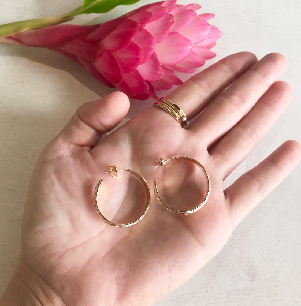 Hawaiian heirloom style hoop earrings side view shown