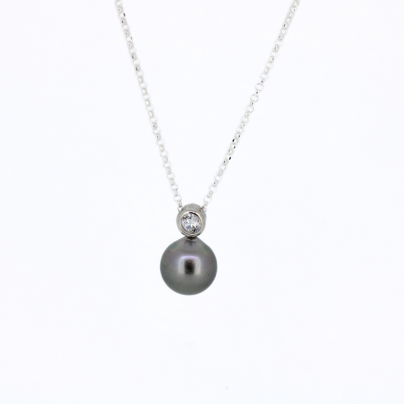Brianne & Co classic Tahitian pearl on sterling silver chain