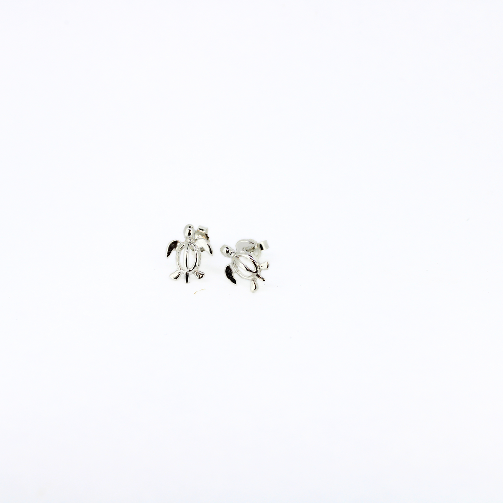Brianne and Company sterling silver honu turtle stud earrings
