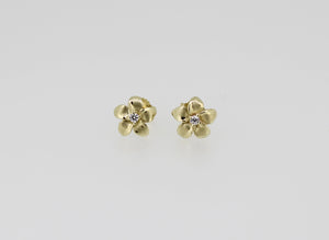 14K Gold Pua Melia Earring w/ Diamond